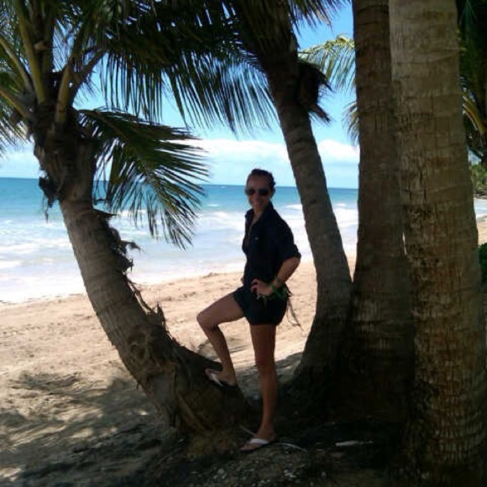 Meet your Posher, Elizabeth